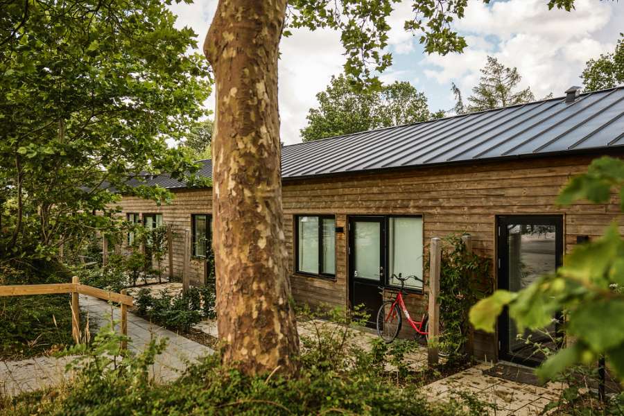 Botilbud med særligt fokus på bæredygtighed med tag i stålprofiler, Kirke Værløsevej 52, 3500 Værløse